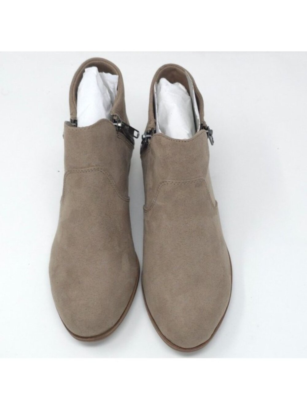 Sun + Stone Taupe Ankle Booties size 6M - Picture 11 of 12